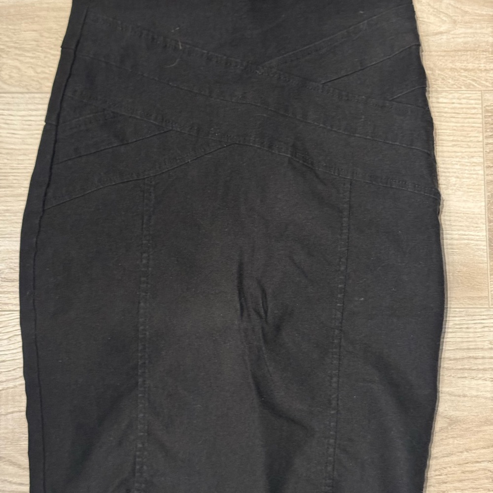 Dynamite Classic Black Skirt